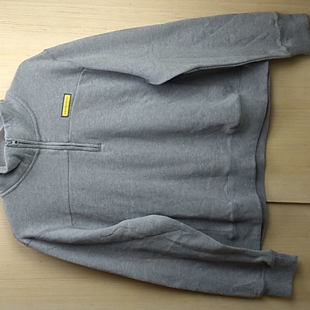 Warm & Fuzzy inside Prince & Fox Women's XXL 1/4 zip up In Gray Aeropostale